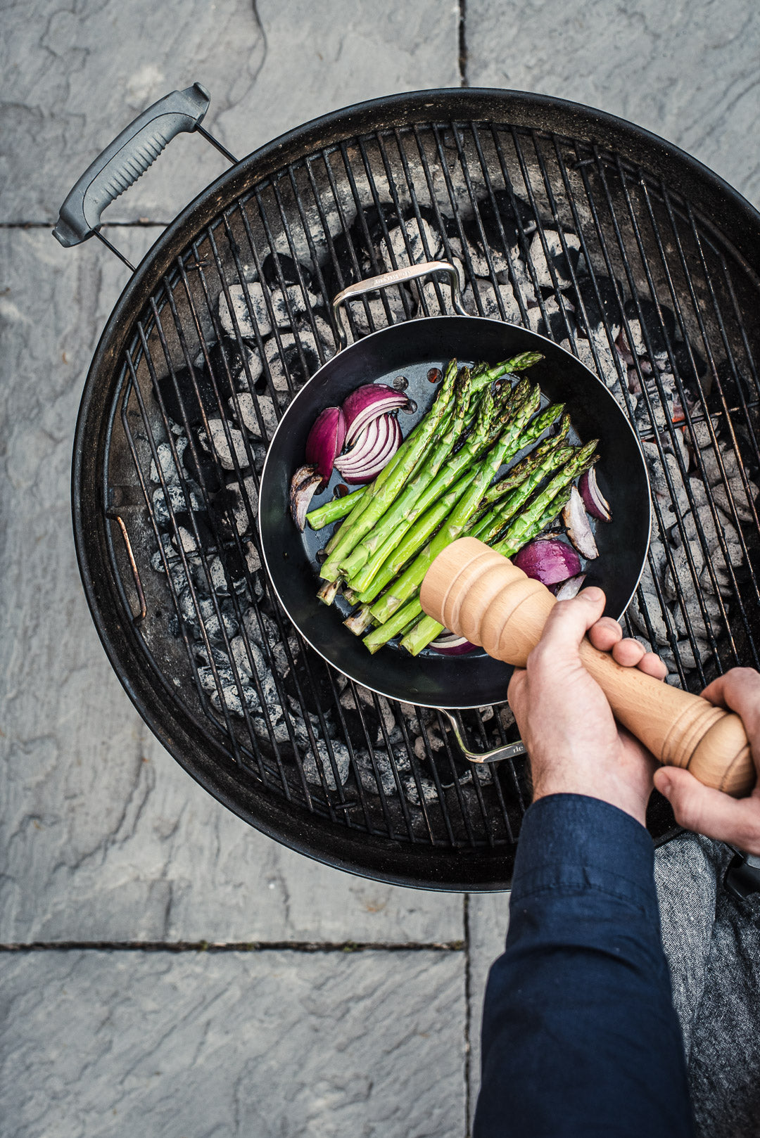 De Buyer - Outdoor - Vegetable Pan 2 handles - dreemFIRE