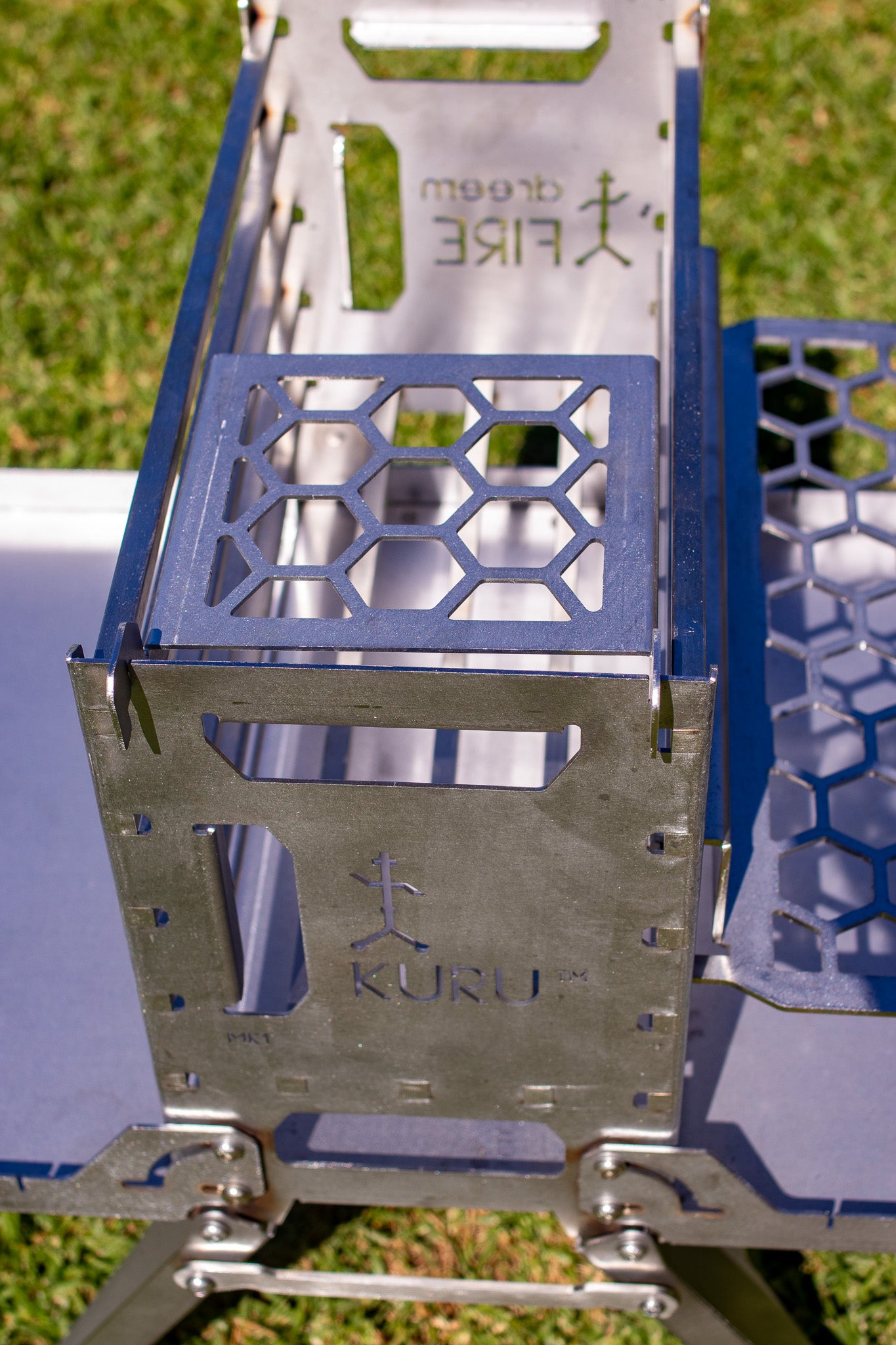 KURU™  - Small Grid