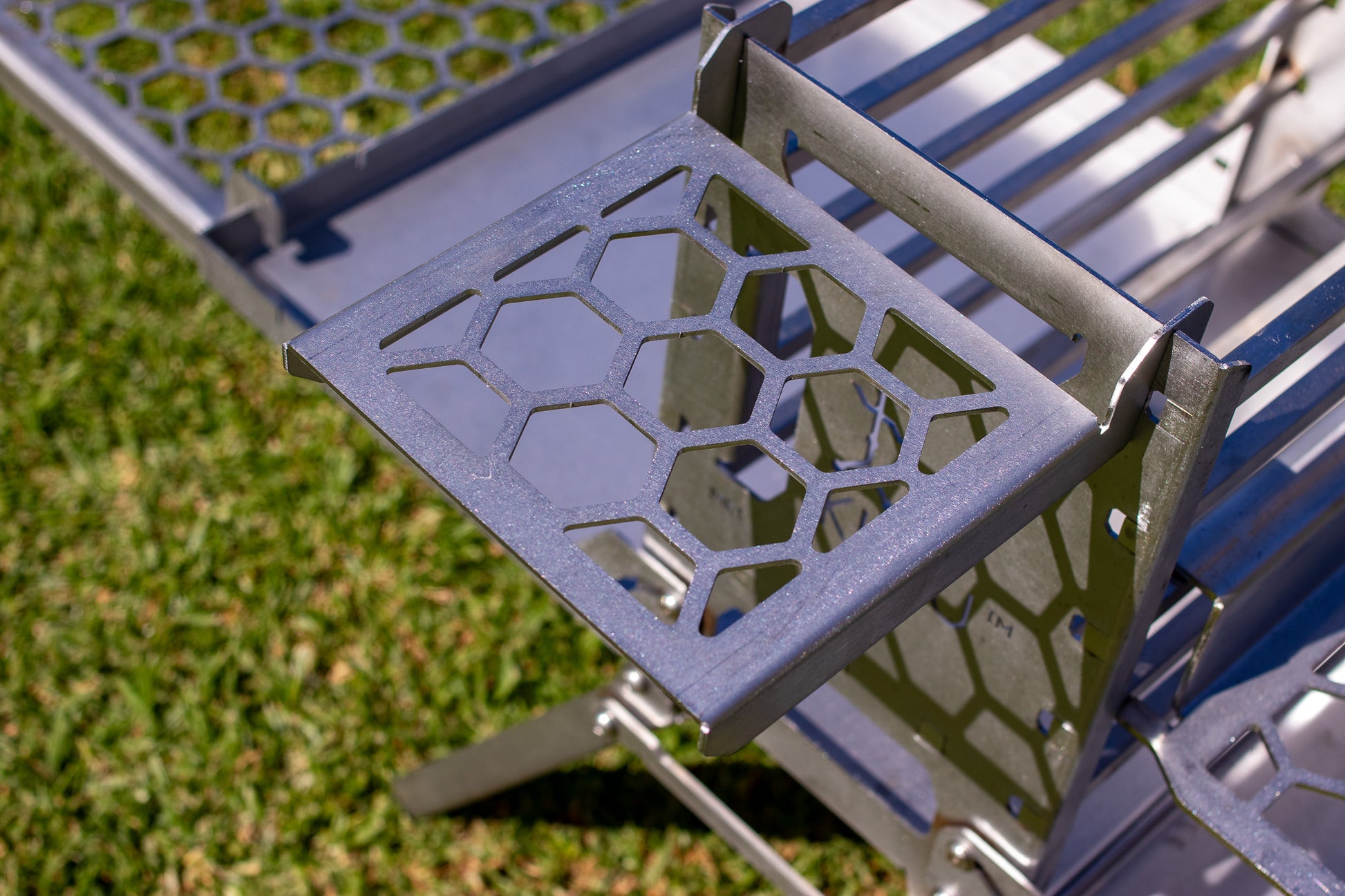 KURU™  - Small Grid